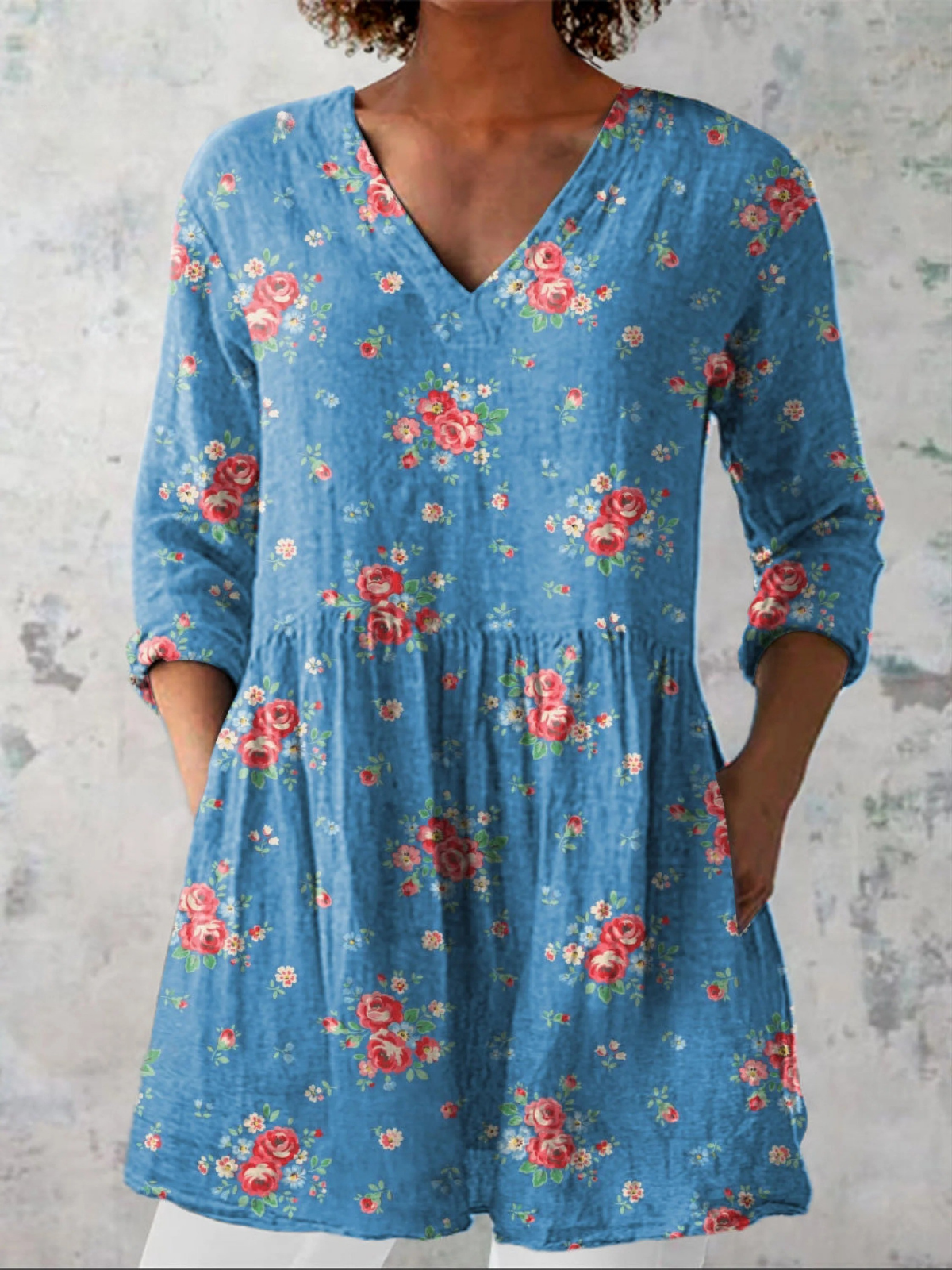 Flora - Long Blouse with V-Neck