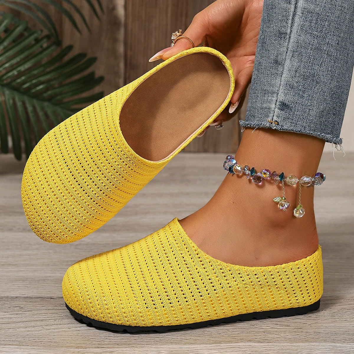 Mallory – Hollow Knit Walking Mules