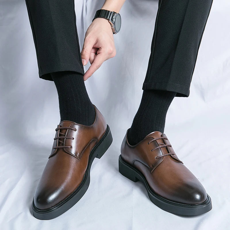 Levi - Classic Leather Oxford Shoes