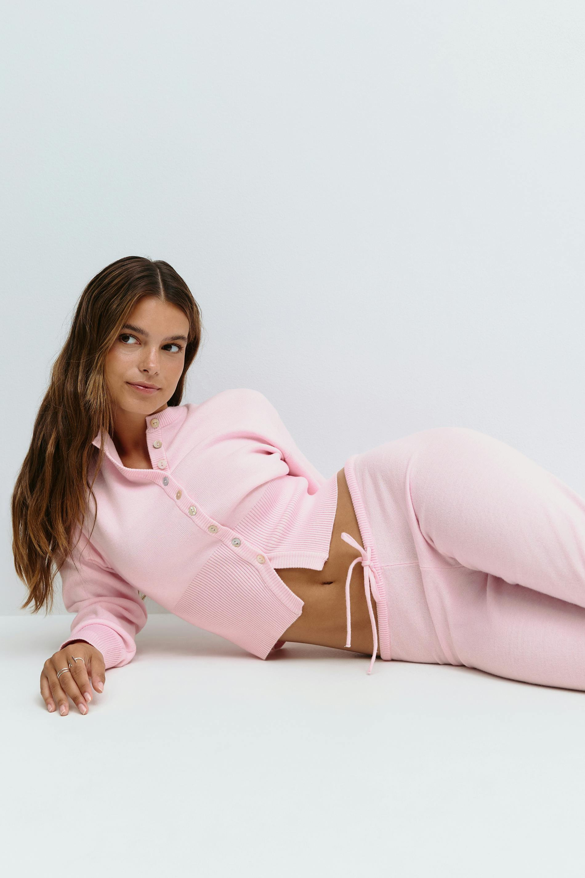 Lavinia – Sculpted Knit Top and High Waist Lounge Pants