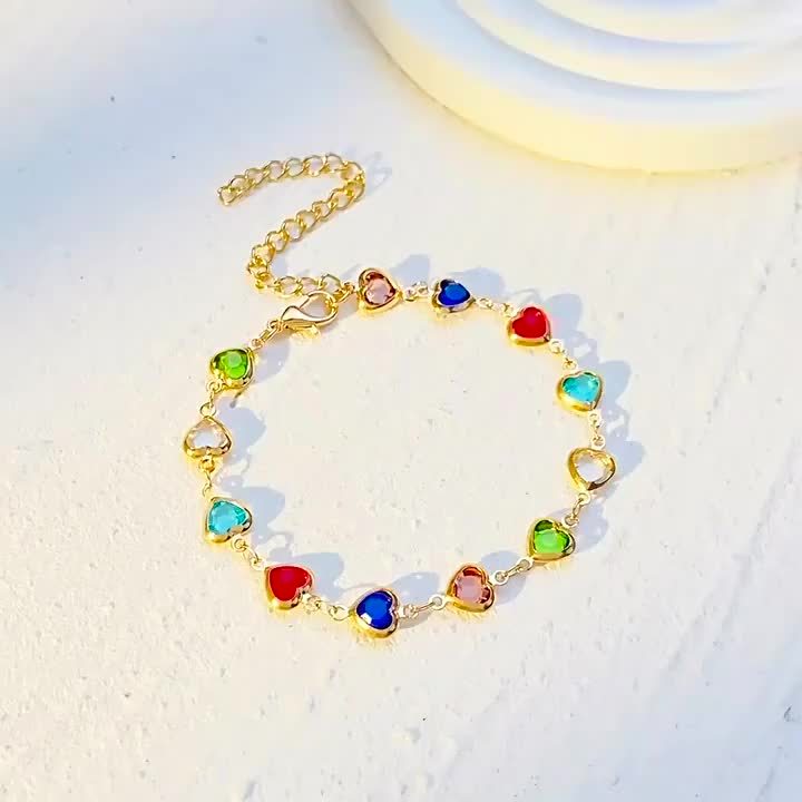 Aurelia - Heart Shaped Bracelet