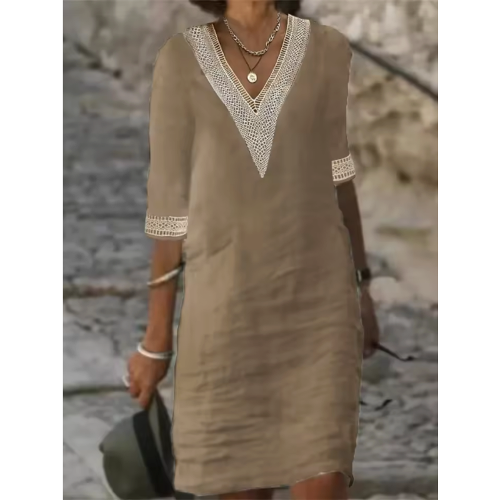 Zania – White Lace Dress with Elegant Fit