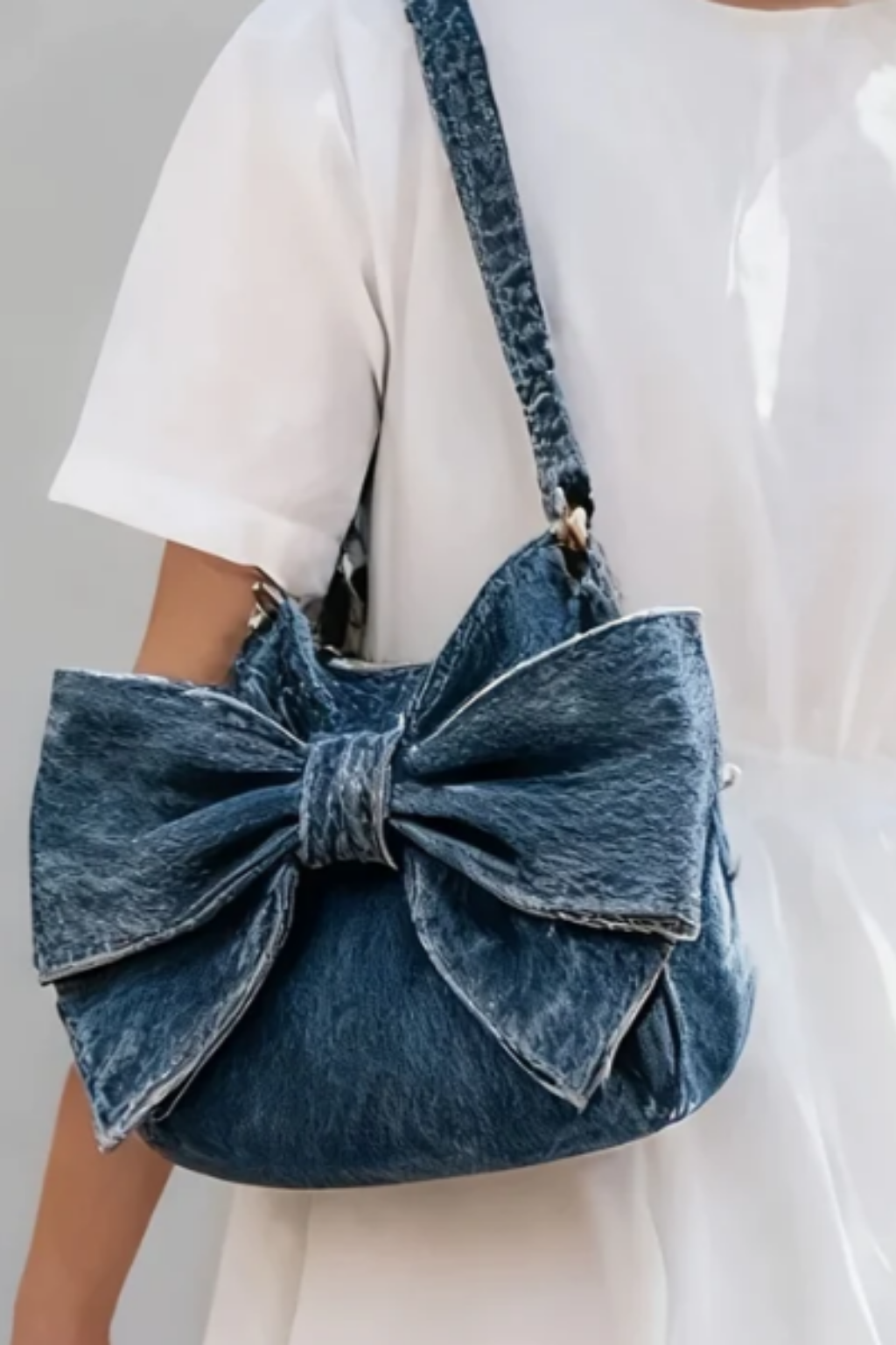 Maurene - Retro Bow Bag