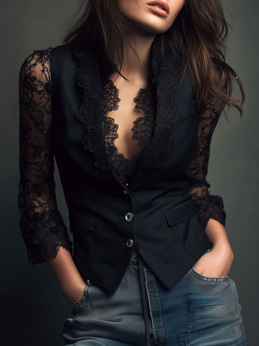 Callie – Black Lace Sleeve Blazer