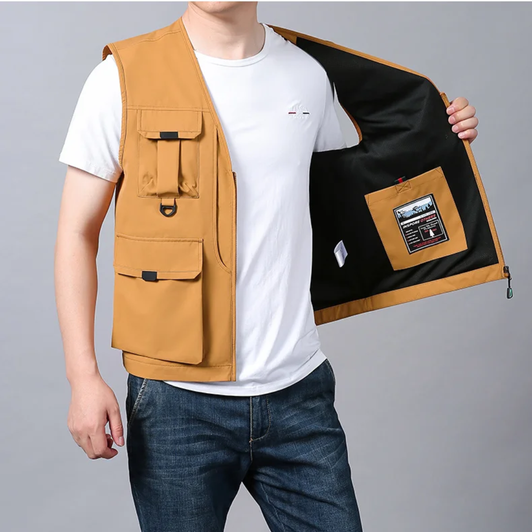 Alex – Multi-Pocket Breathable Outdoor Gilet
