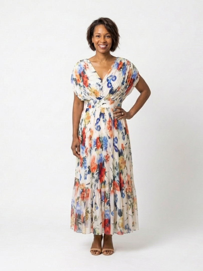 Savana - Pleated V-Neck Midi Dress