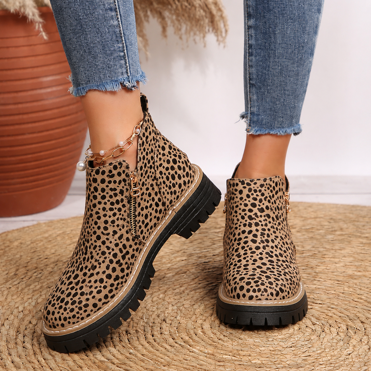 Missy - Comfort Ankle Boots
