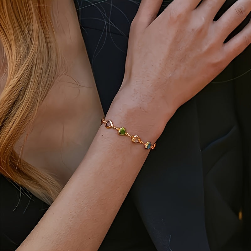 Aurelia - Heart Shaped Bracelet