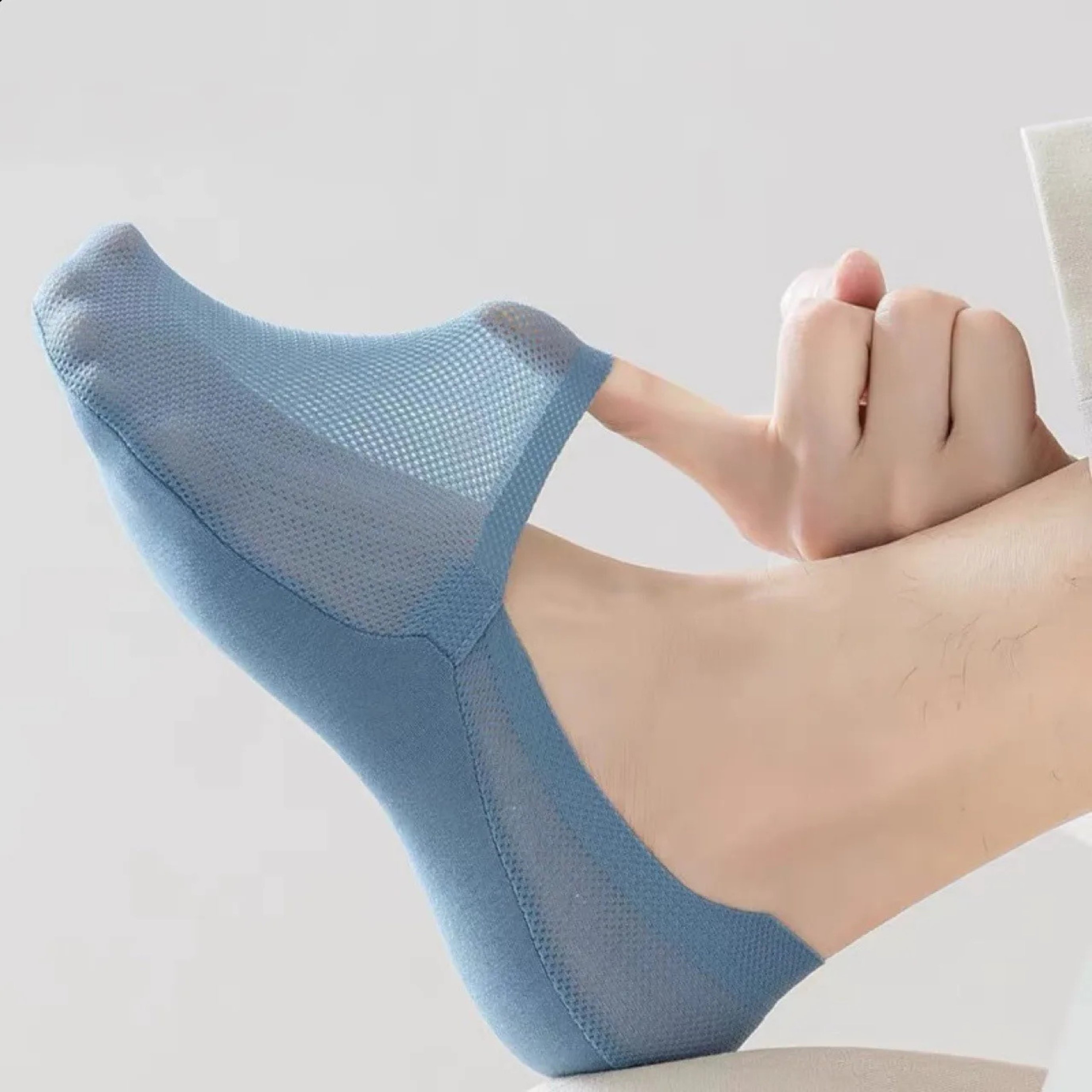 Lexa - Invisible Non-Slip Everyday Socks