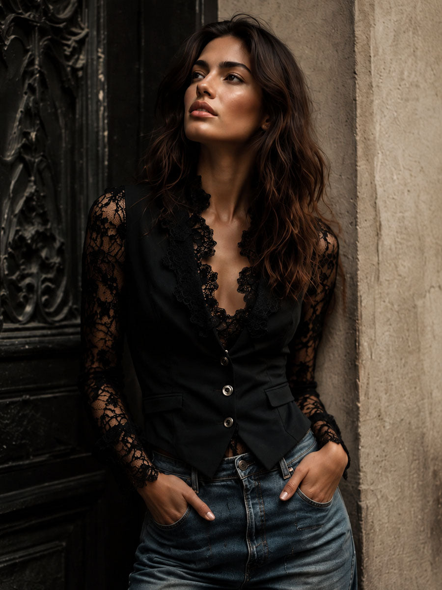 Callie – Black Lace Sleeve Blazer