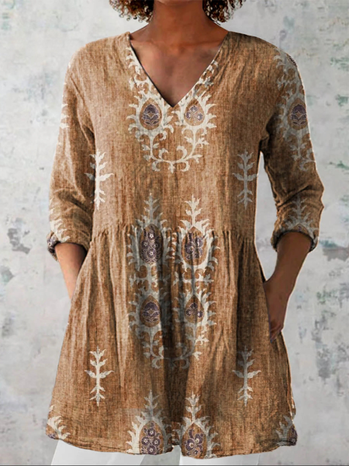 Annie - Long Blouse with V-Neck