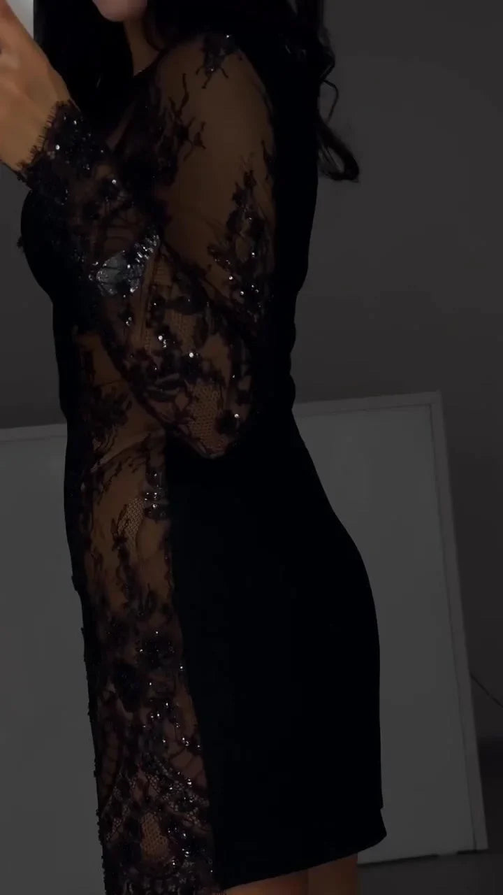 Valerie – Lace-Detailed Mini Dress