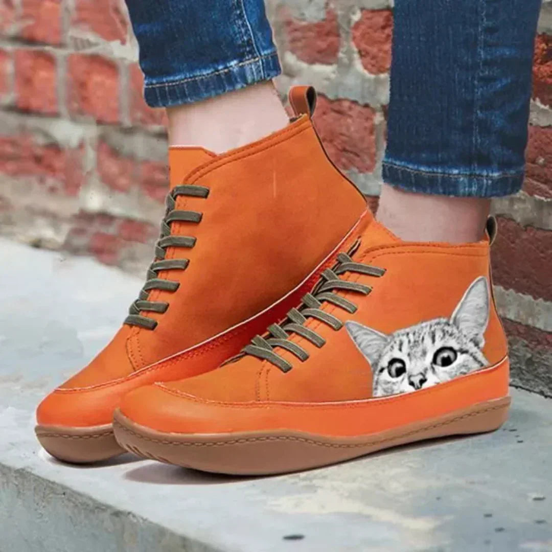 Rhiana – Leather Ankle Boots for Cat Lovers