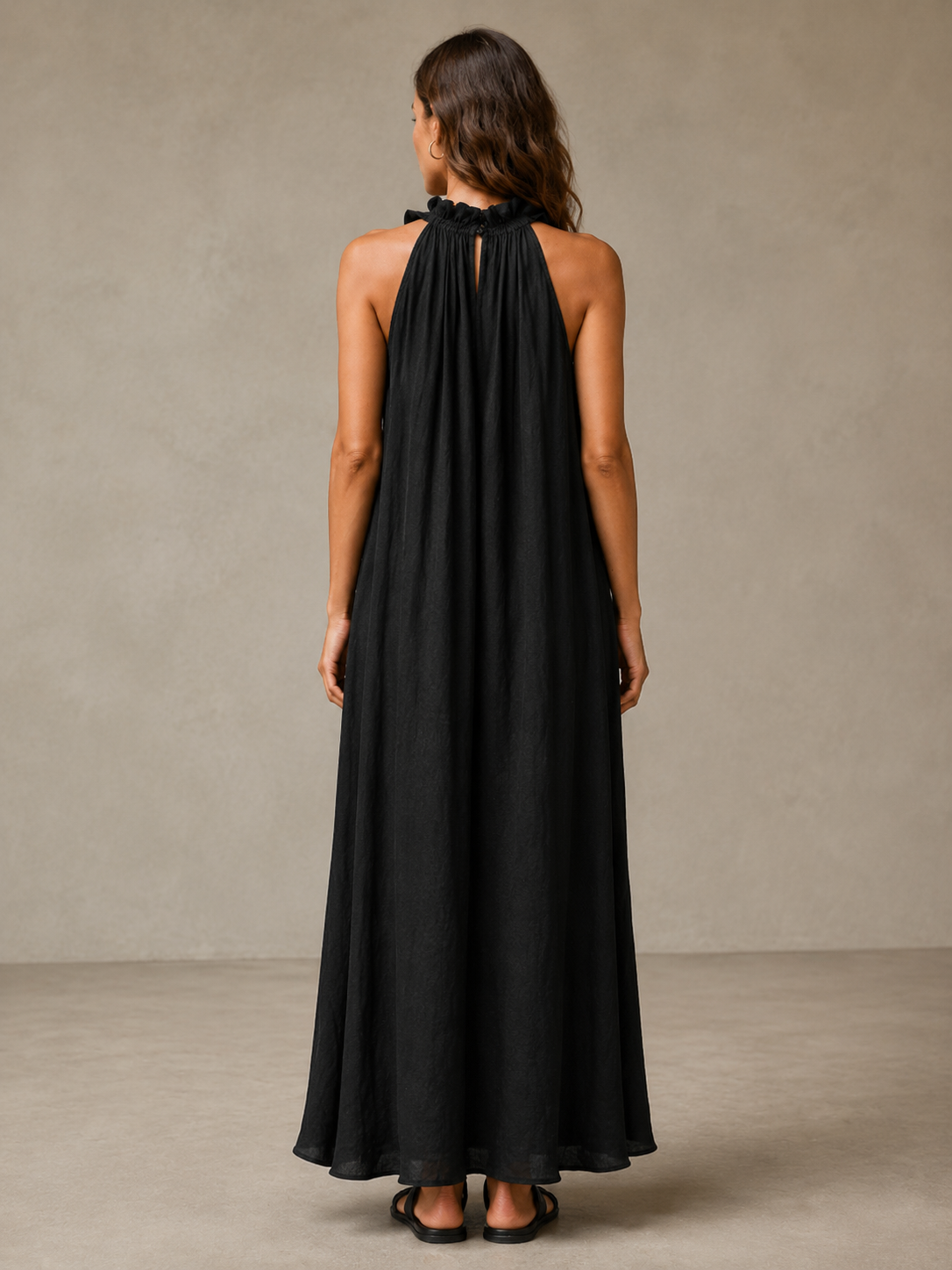 Blakely – Ruffled Sleeveless Maxi Dress