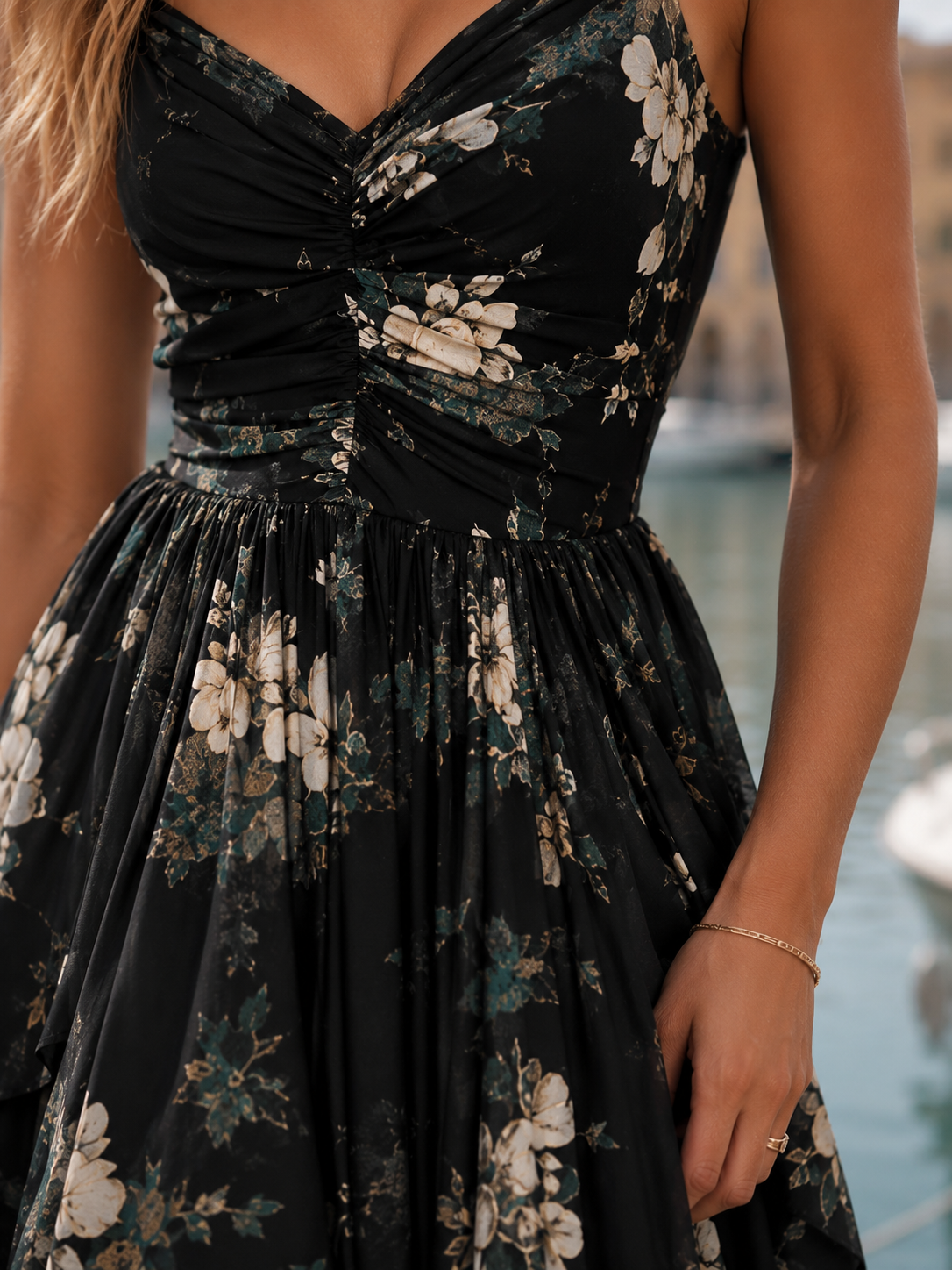 Geisel – Floral Asymmetric Maxi Dress