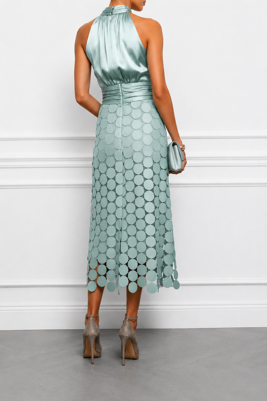 Amanda - Elegant Halter Midi Dress