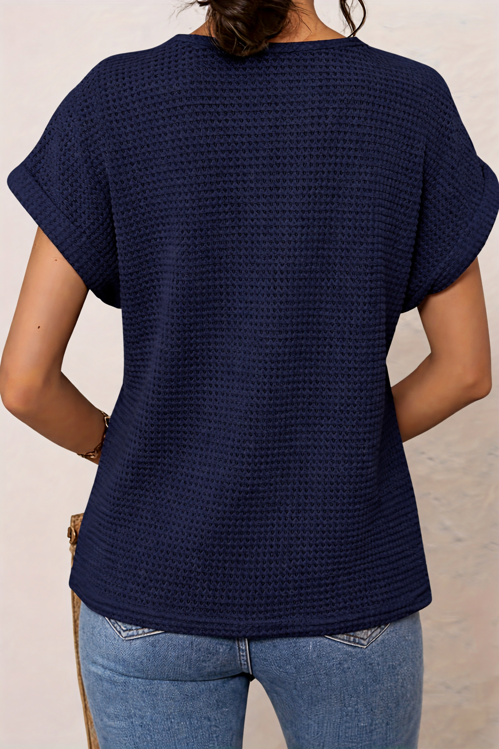 Ariana - Top with Round Neck and Lace Trim
