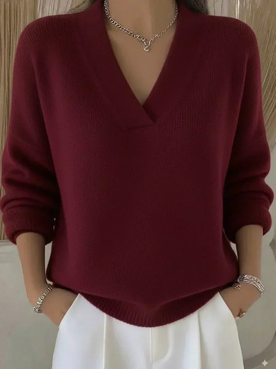 Ember – Relaxed V-Neck Sweater