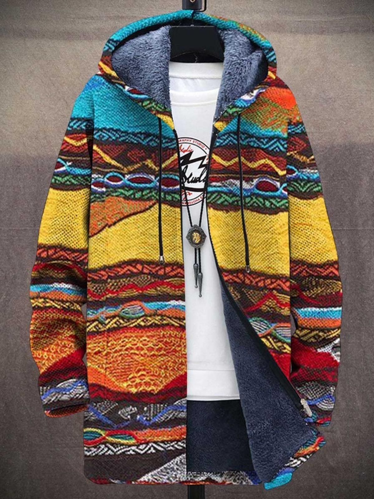 Nessie – Luxurious Art-Inspired Cardigan