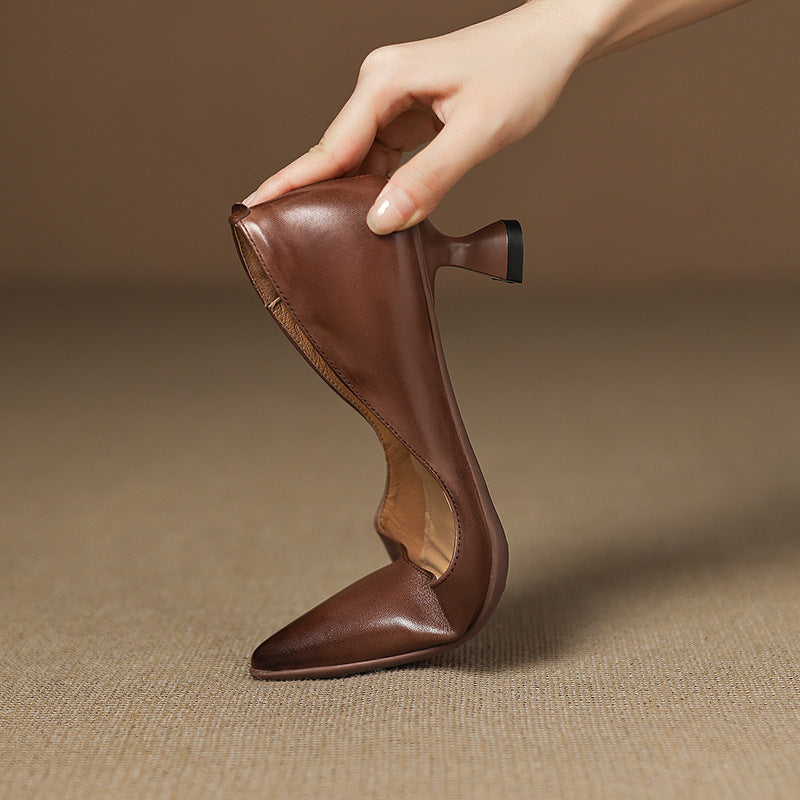 Carla - Leather Kitten Heels
