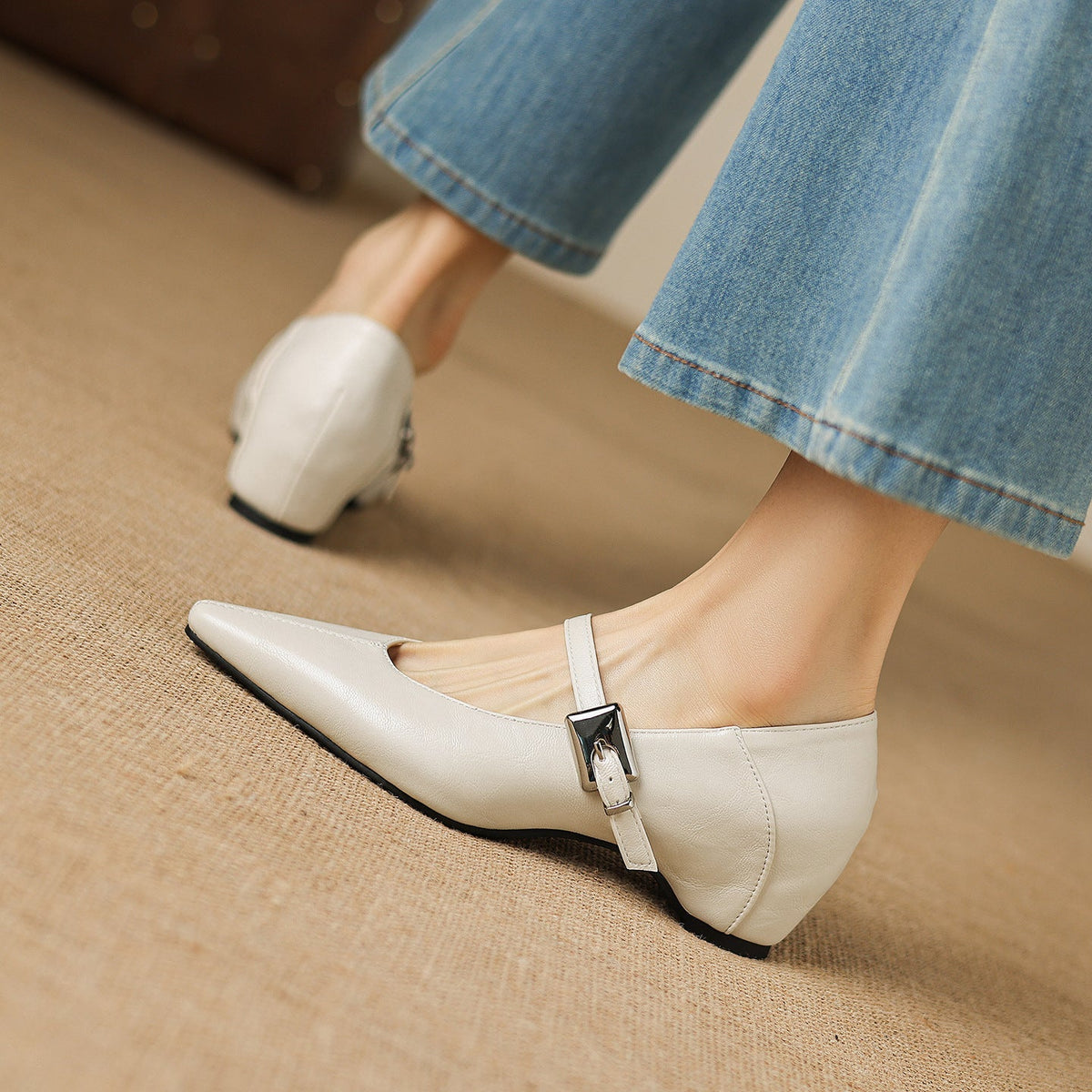 Quincy - Pointed-Toe Mary Jane Flat