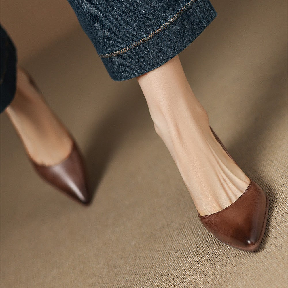 Carla - Leather Kitten Heels