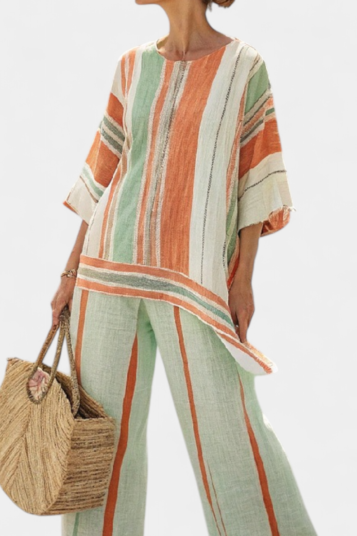 Beth – Elegant Asymmetric Top and Wide-Leg Pants