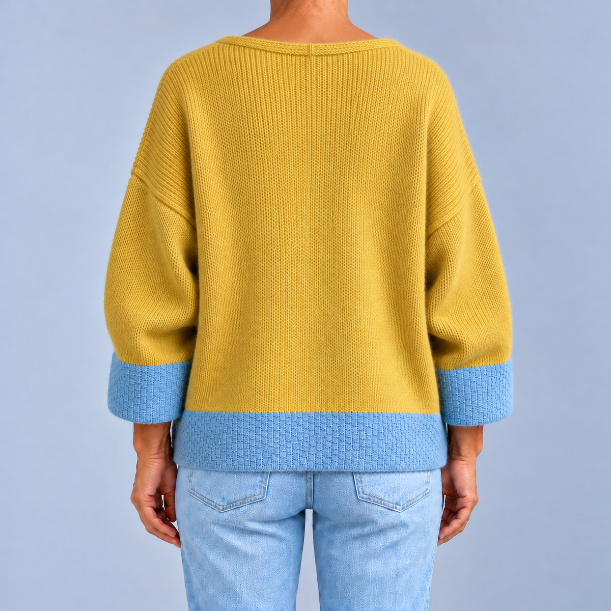 June – Two-Tone V-Neck Knit Cardigan
