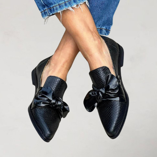Carla – Elegant Loafers with Snake Leather Print