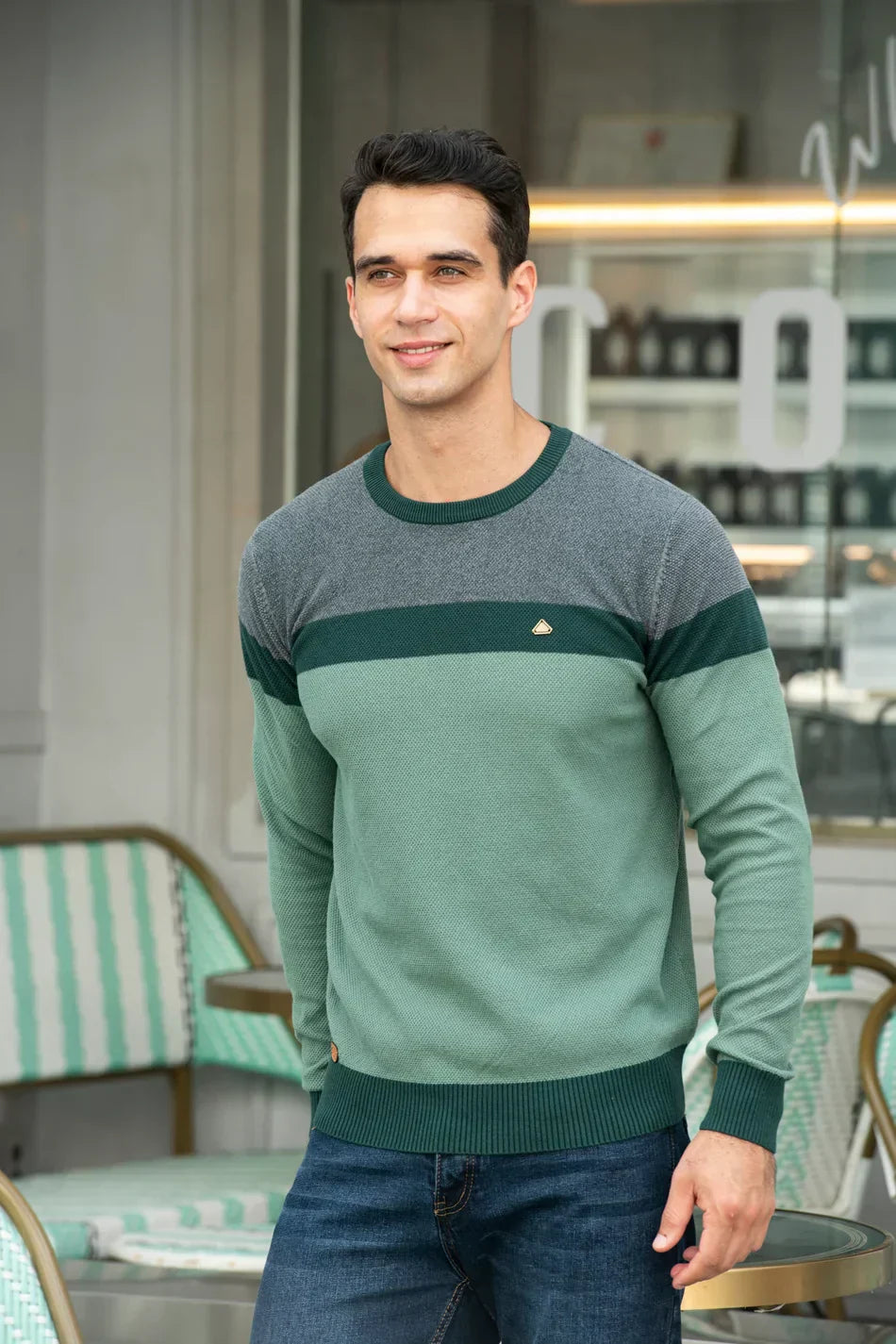 Freddie – Men’s Crew Neck Sweater