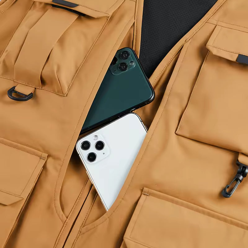 Alex – Multi-Pocket Breathable Outdoor Gilet