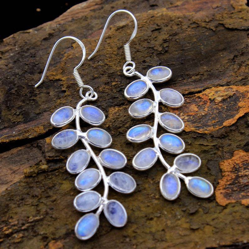 Paulina – Moonstone Earrings