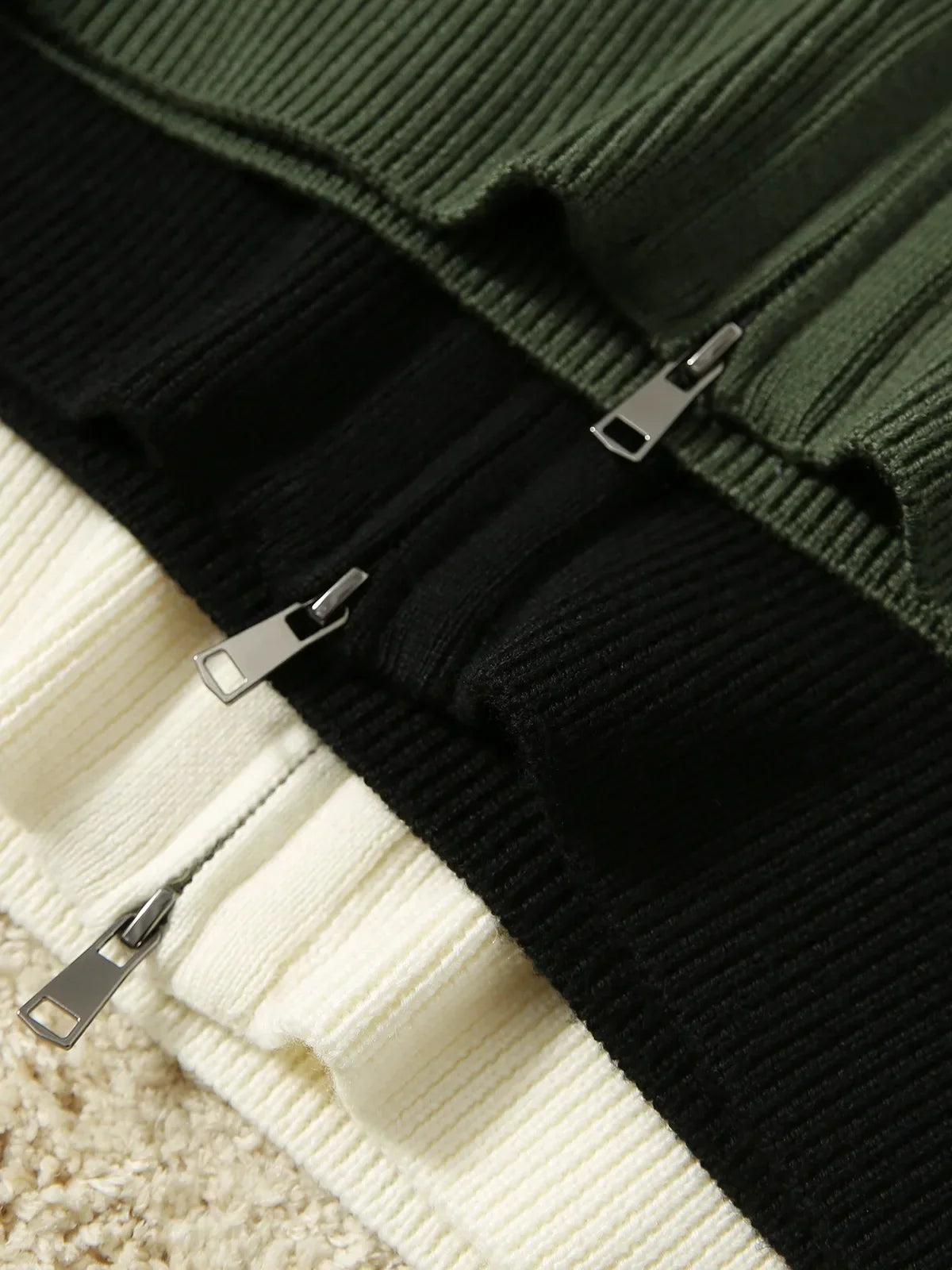 Arya – Merino Wool Blend Zip-Up Cardigan