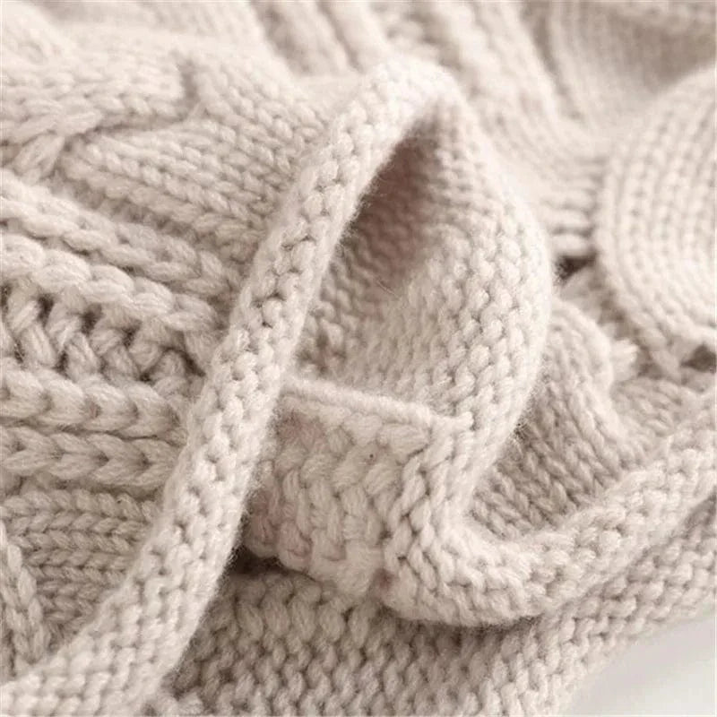 Celestina – Cable Knit Cashmere Turtleneck