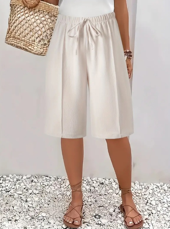 Kaia - Elegant Comfort Shorts