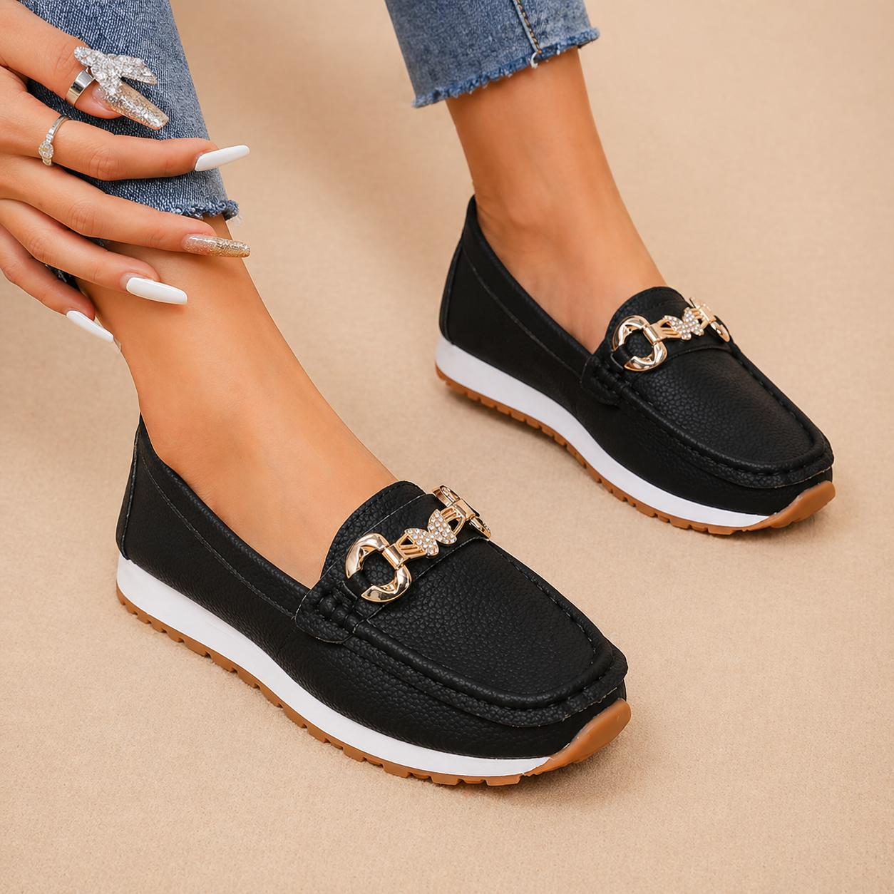 Hannah - Casual Butterfly Buckle Loafers