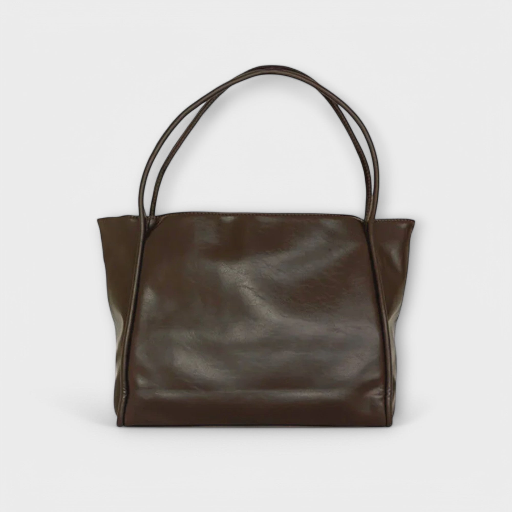 Nessie - Elegant Leather Bag