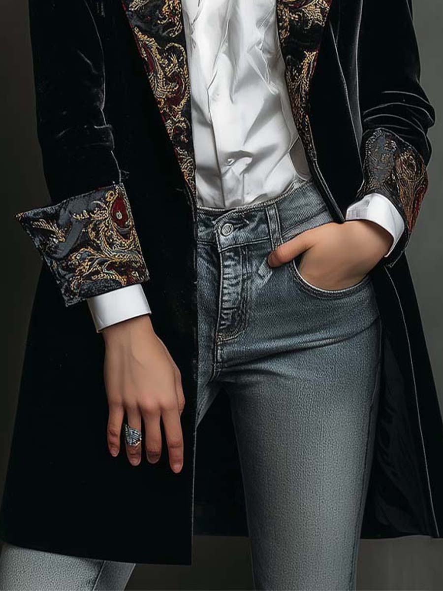 Alana - Women's Black Baroque Print Lapel Slim Fit Blazer
