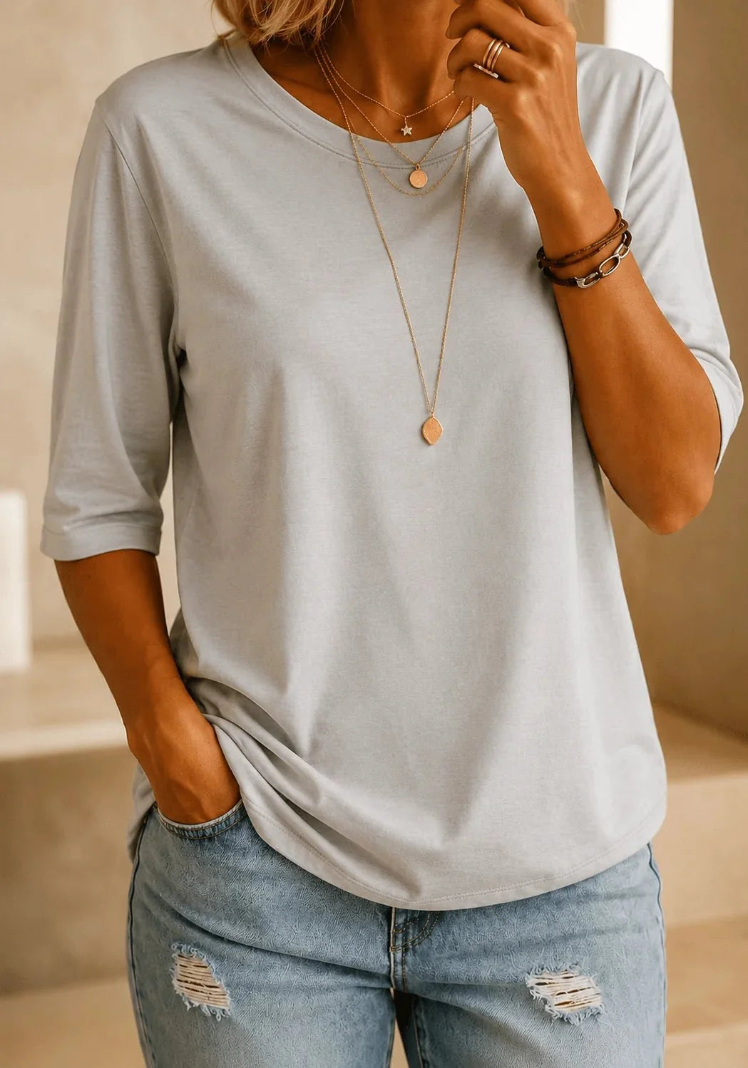 Nia - Essential Comfort Tee