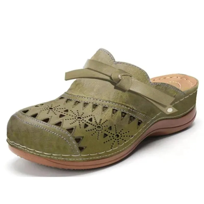 Vivian – Comfortable Everyday Clogs