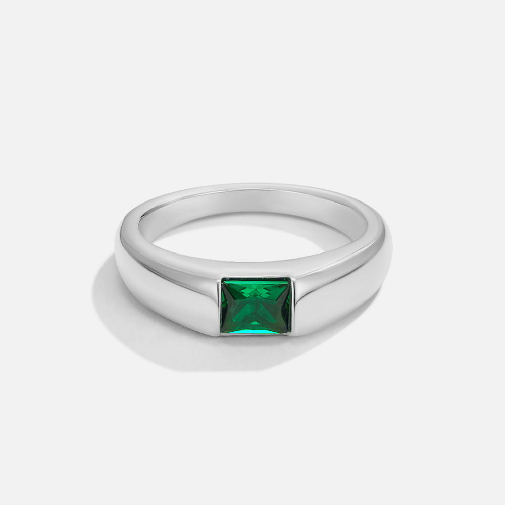 Kara - Ember Ring in Silver and Emerald