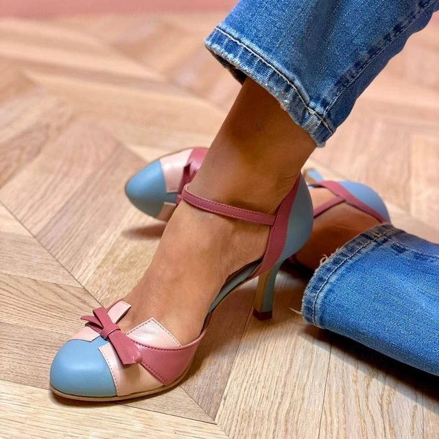 Naia – Elegant Heeled Sandals