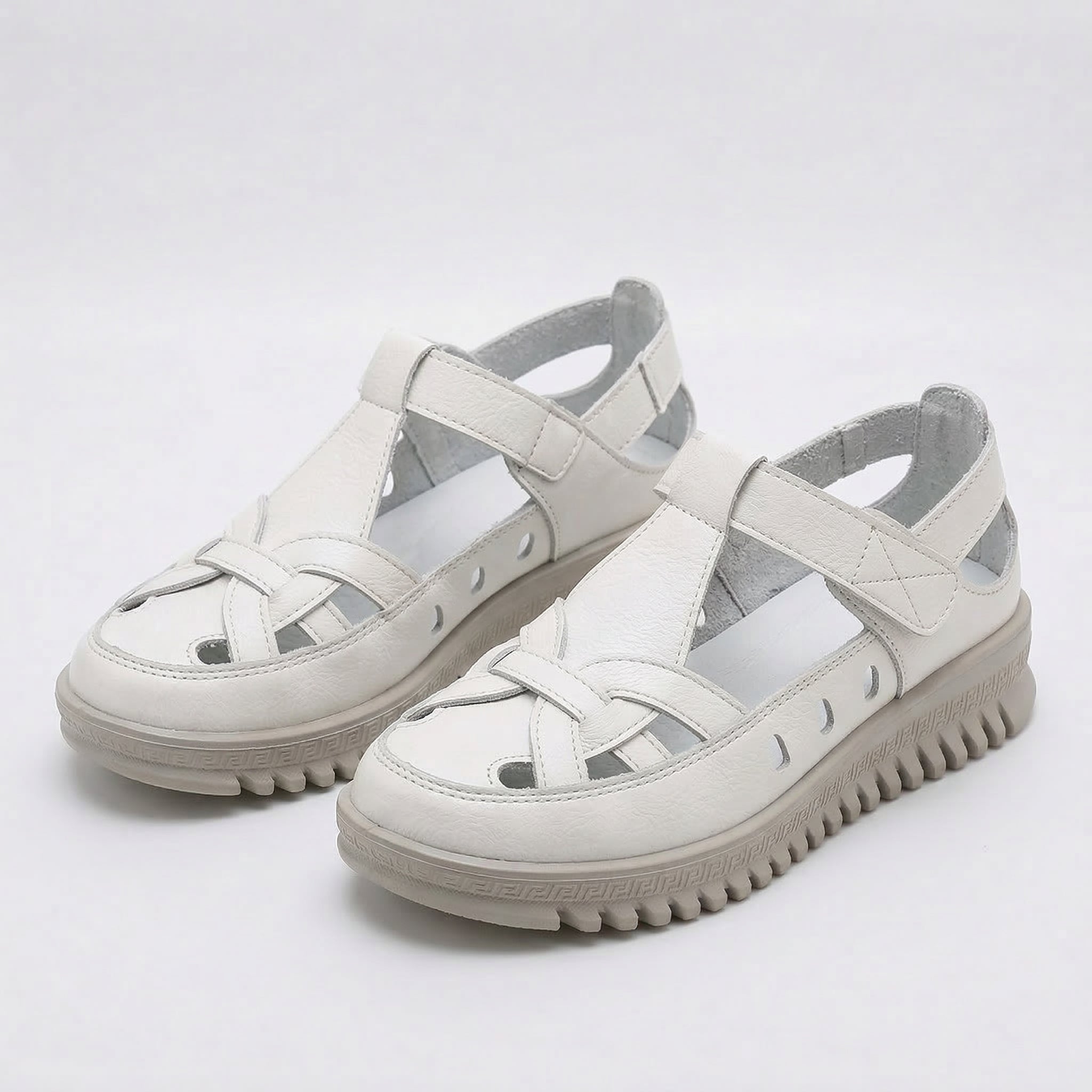 Delilah – Comfortable Sandals with a Stable Sole