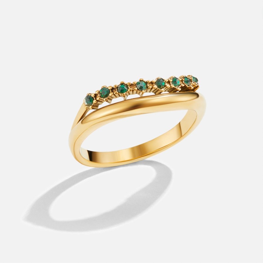 Rose – Emerald Green Layered Ring