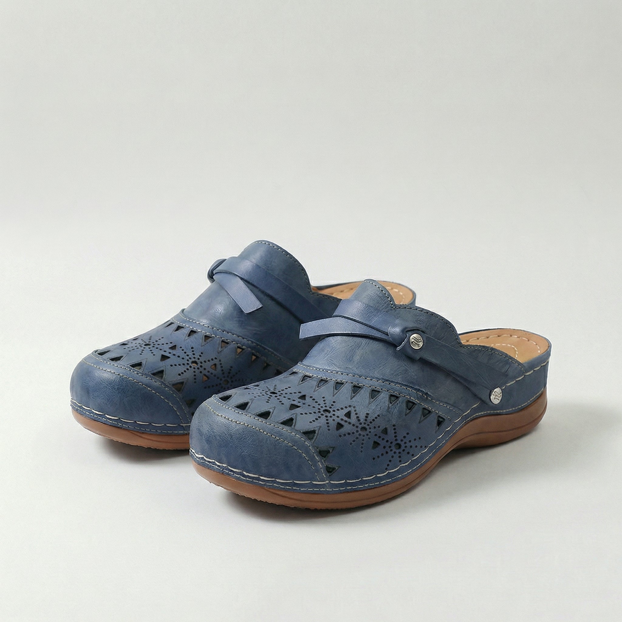 Vivian – Comfortable Everyday Clogs