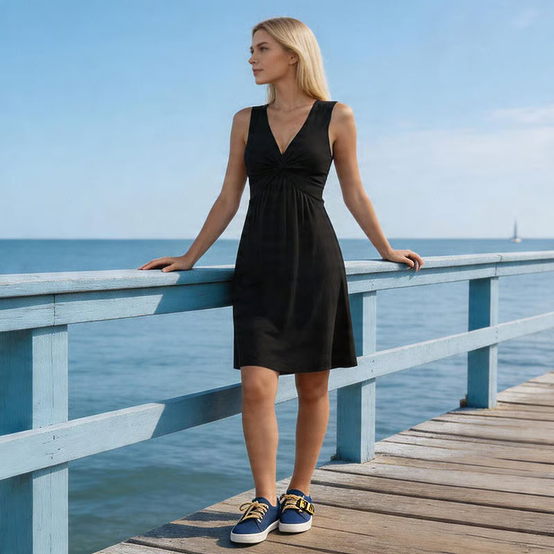 Laura - Flattering Sleeveless A-Line Dress